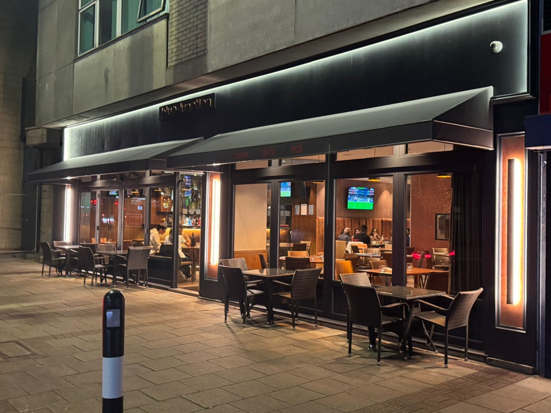 Commercial LED shopfront lighting, Surrey